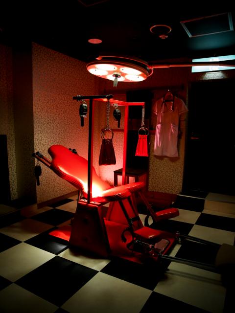 １号室【火の鳥】137
